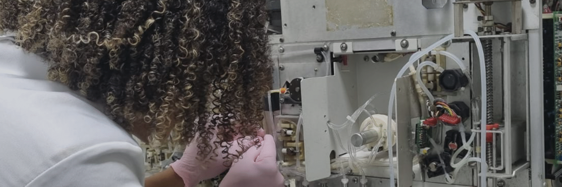 Manutenção de equipamentos in vitro